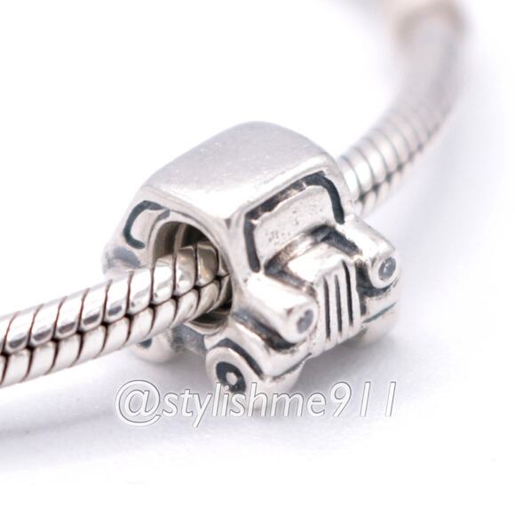 Authentic PANDORA Car Charm - 790405CZ - Picture 2 of 12